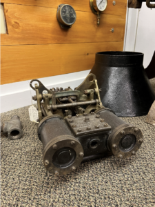 Grout Steam Automobile Engine