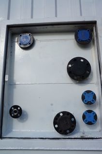 Mobile boiler room connections